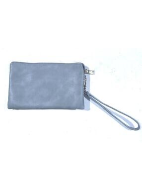 Jen & Co. Gray Wristlet